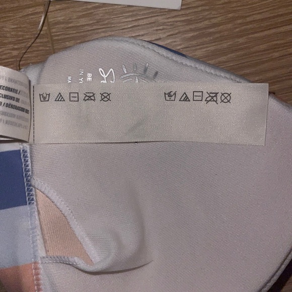 NWT (padded) Hollister Swim Colorful Striped Triangle Bikini (Top Only) - Picture 5 of 13